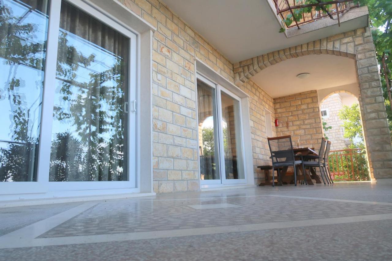 Cvita Apartments Trogir Extérieur photo